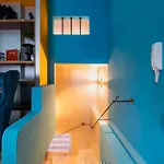 The Urban Parrot Maisonette Villa