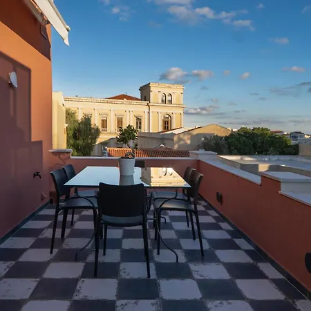 빌라 The Urban Parrot Maisonette *