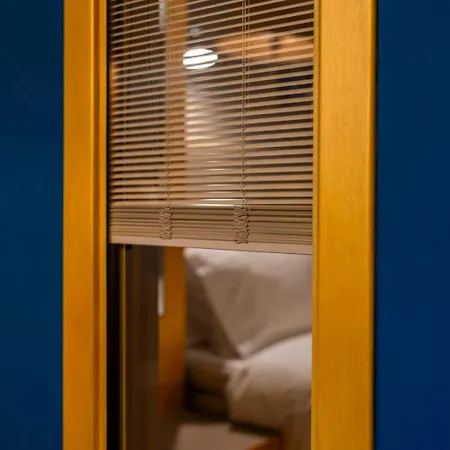 The Urban Parrot Maisonette فيلة إرموبولّي