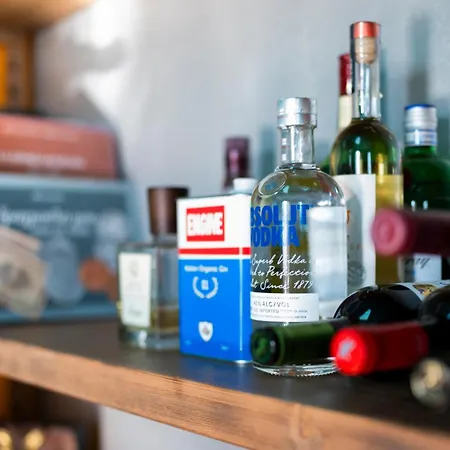 The Urban Parrot Maisonette 빌라 에르무폴리