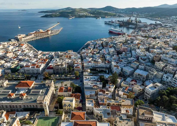 빌라 The Urban Parrot Maisonette 에르무폴리